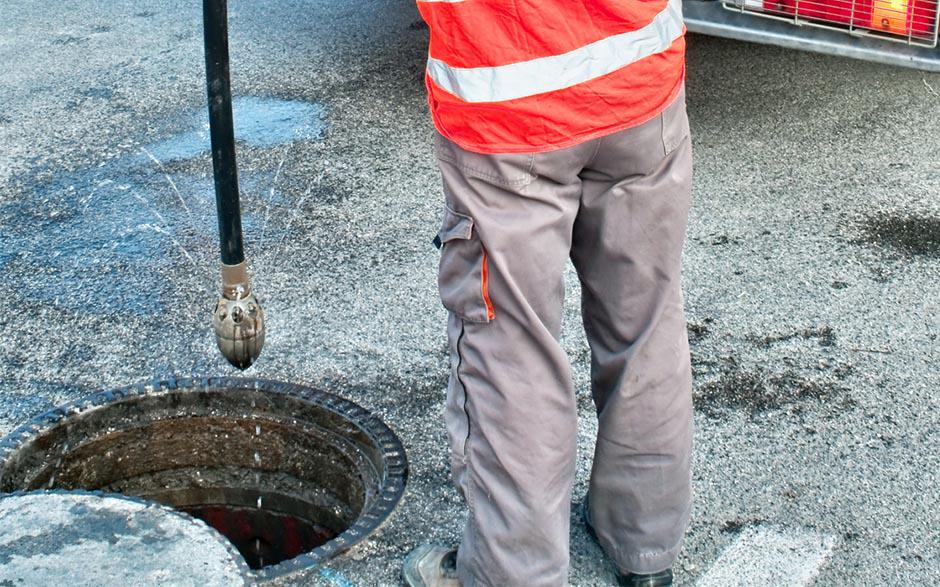 canalisation bouchée que faire Versailles