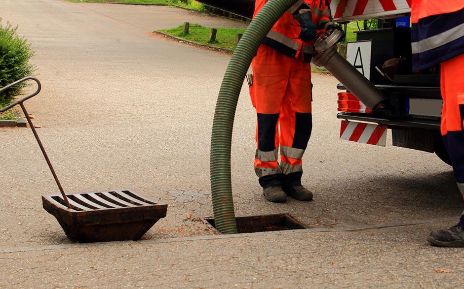 canalisation bouchée que faire Versailles